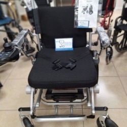 Folding Electric Wheelchair