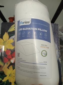 Leg elevation pillow