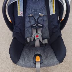 Chicco KeyFit 30 car seat