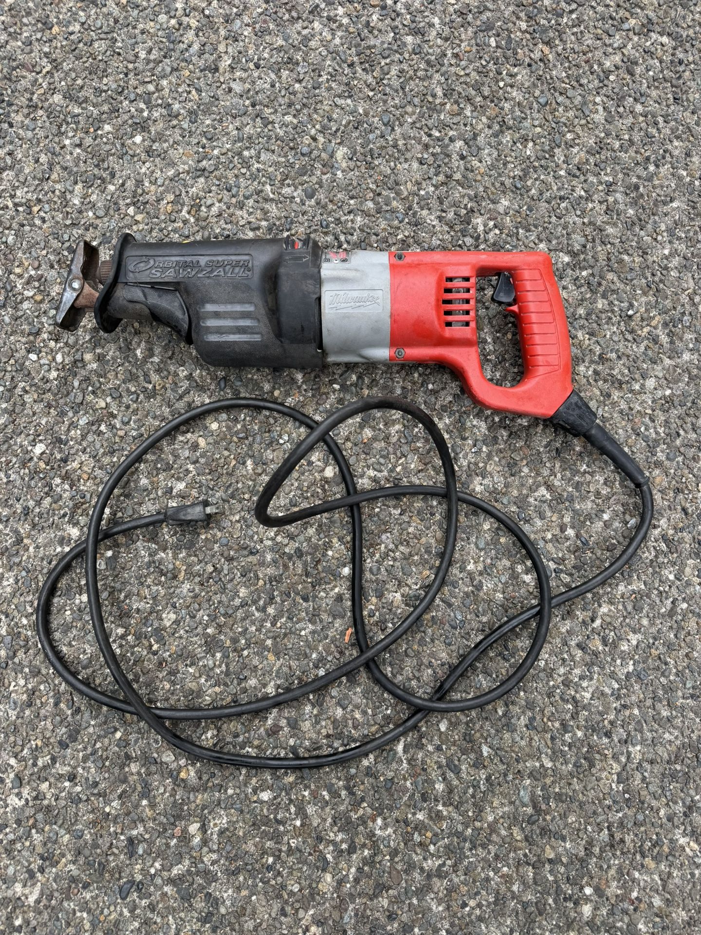Milwaukee 11amp Sawzall 