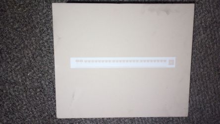 Condition: Brand new, factory sealed in the original box (Never opened or used).Model: UniFi Pro Max 24 PoE (USW-Pro-Max-24-PoE