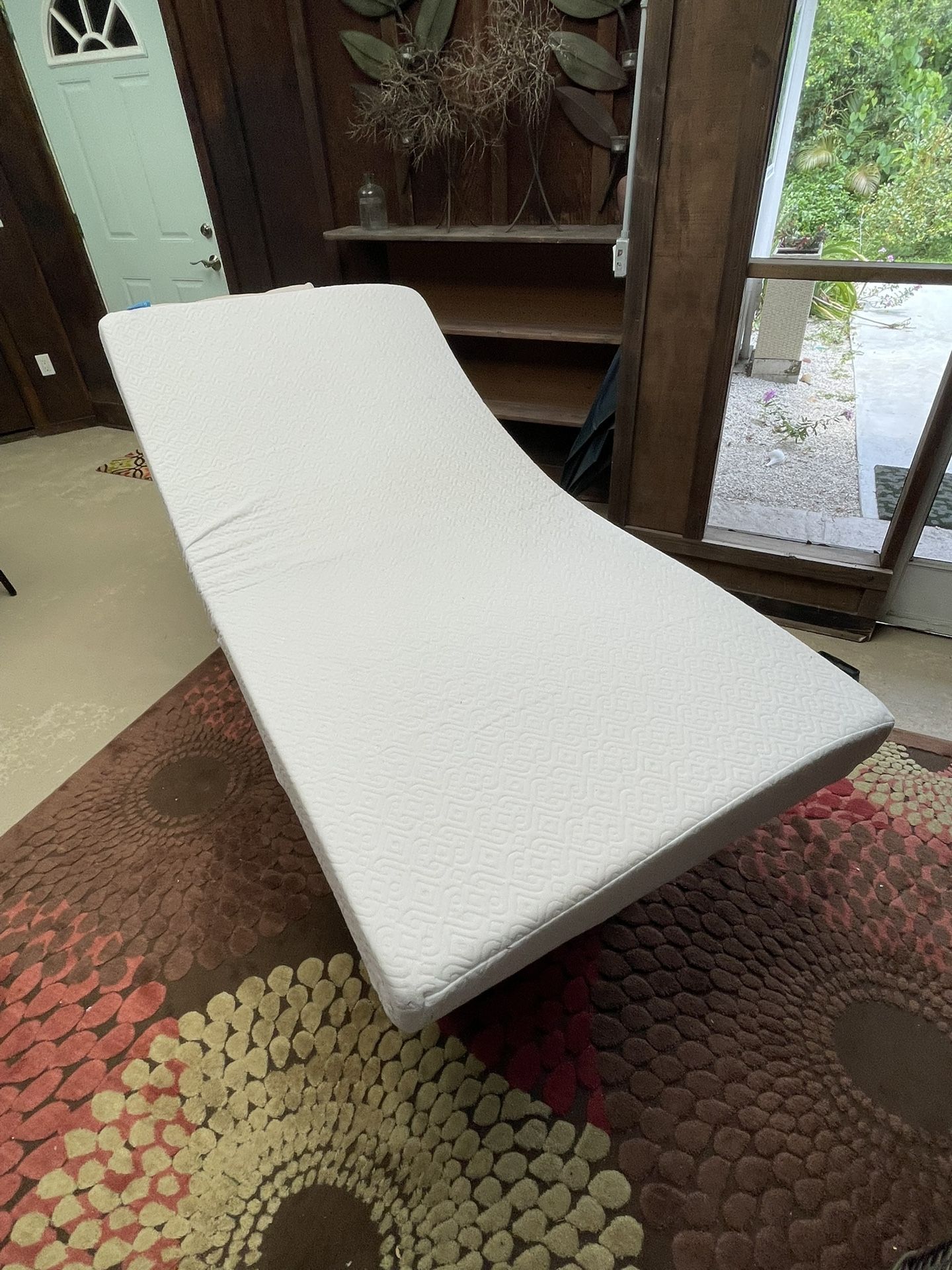 5 “ Gel Memory Foam Mattresss Lucid