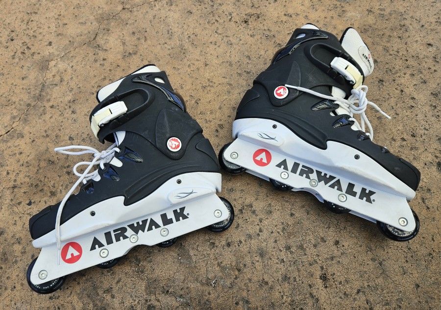 Aggressive Inline Skates Mens 10 New Wheels
