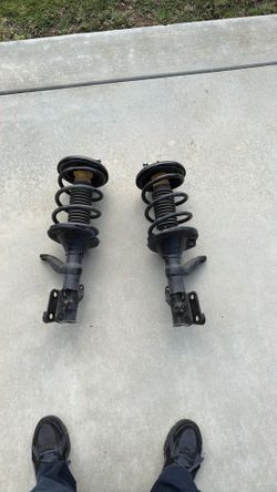 2005 honda element front struts