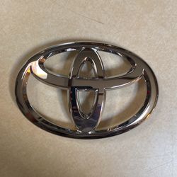 Toyota Emblem 