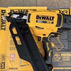 Dewalt 30 Degree Frame Nailer 