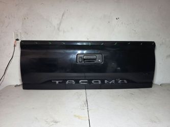 TACOMA 2016 2017 2018 2019 2020 2021 2022 2023 TAILGATE OEM