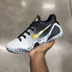 Pre loved Kobe 8 GiGi sz9.5