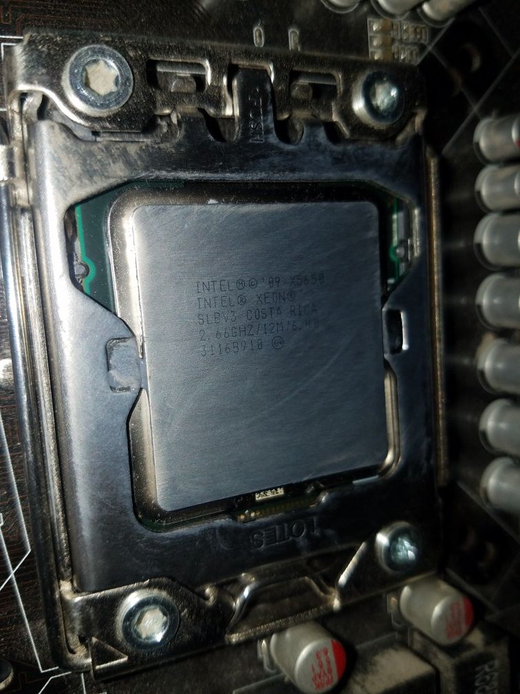 CPU Intel xeon X5650 6c 12t lga 1366