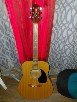 Takamine 6 String 