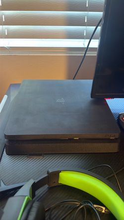 PS4.