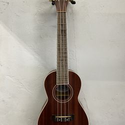 Lanikai Concert Ukelele LU22CGC
