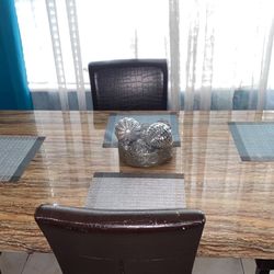 Mable Table 