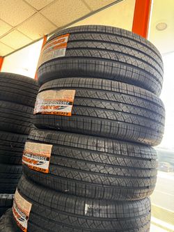📲✅235/55/18 vendo set de llantas nuevas Arroyo