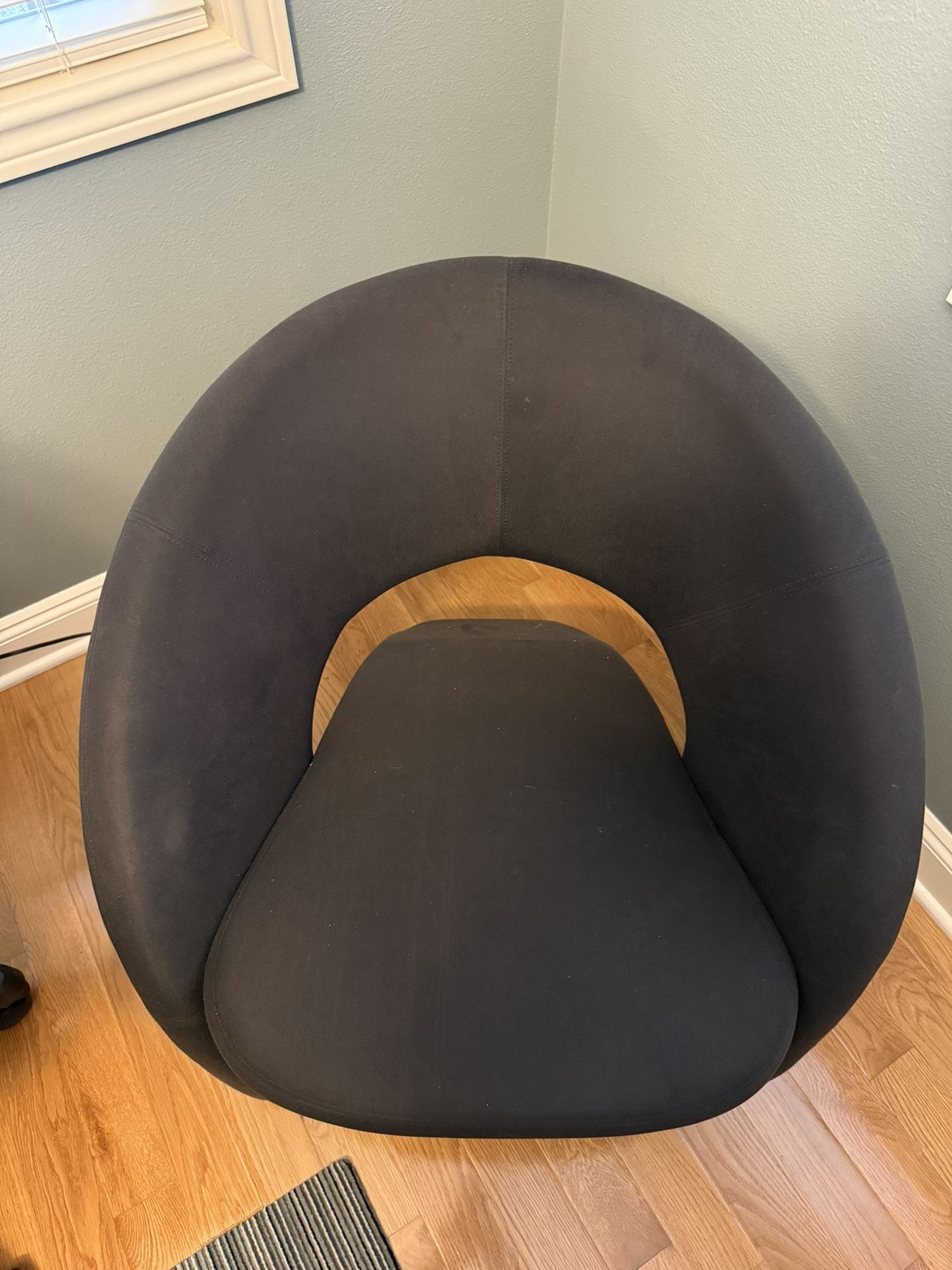 Modern Black Chair
