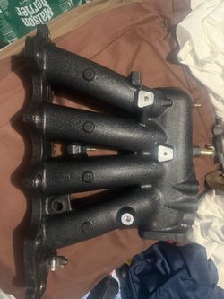 Sunk 2 intake manifold