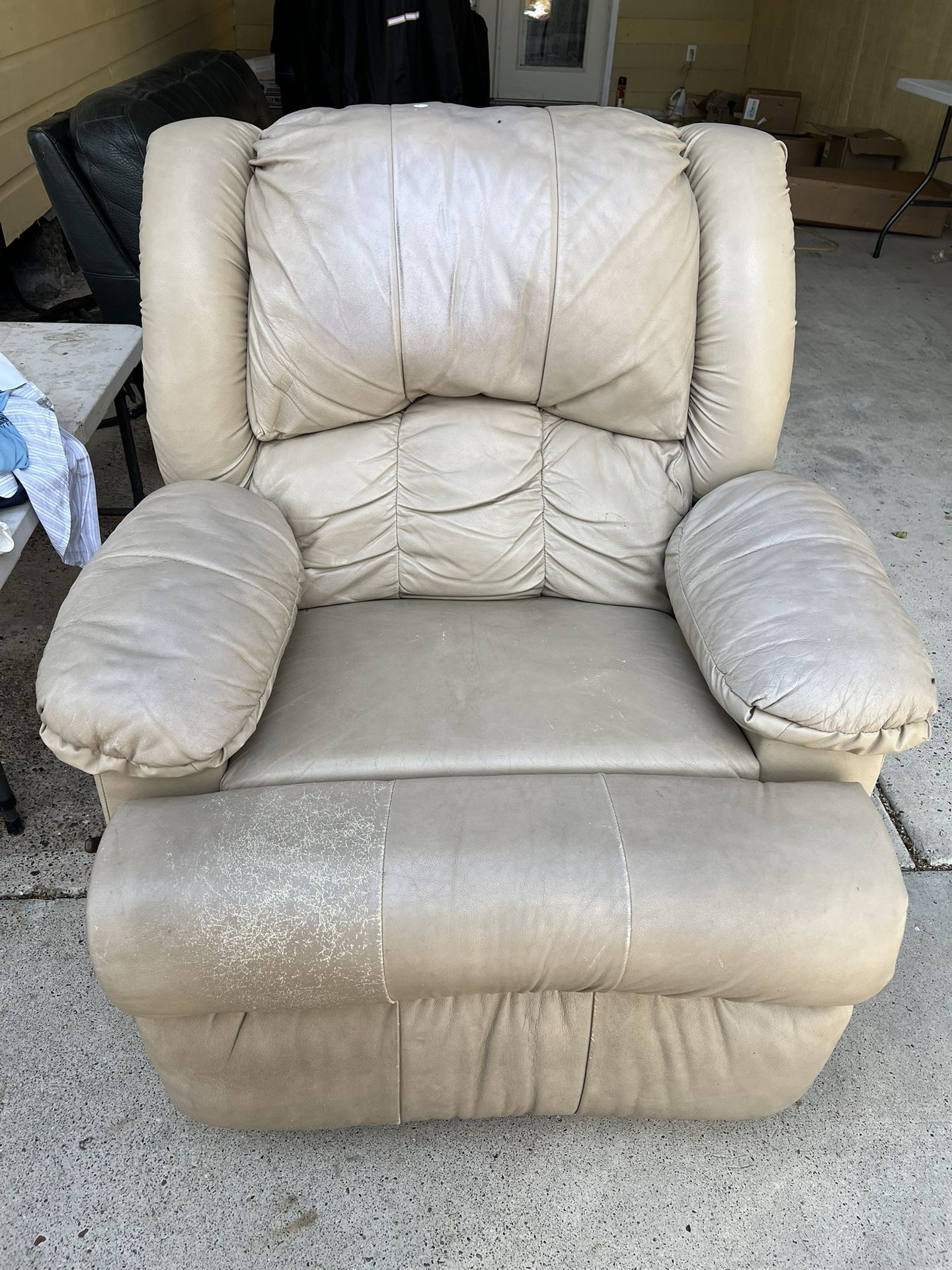 Selling A Recliner