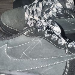 Signed Travis Scott Jordan 1 Phantom