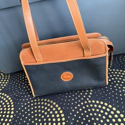 Dooney & Bourke. Vintage