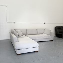 New Henredon Sectional *FREE DELIVERY🚚*