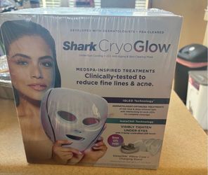 Shark Cryo Glow Skin Clearing Mask