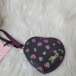 NWT Juicy Couture Heart Wristlet 