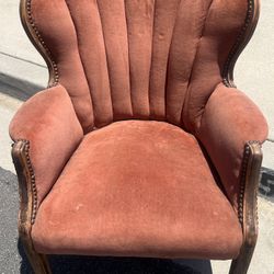 * F R E E * Antique Sofa Chair 