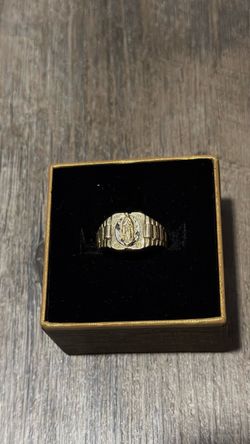 14kt Virgin Mary ring