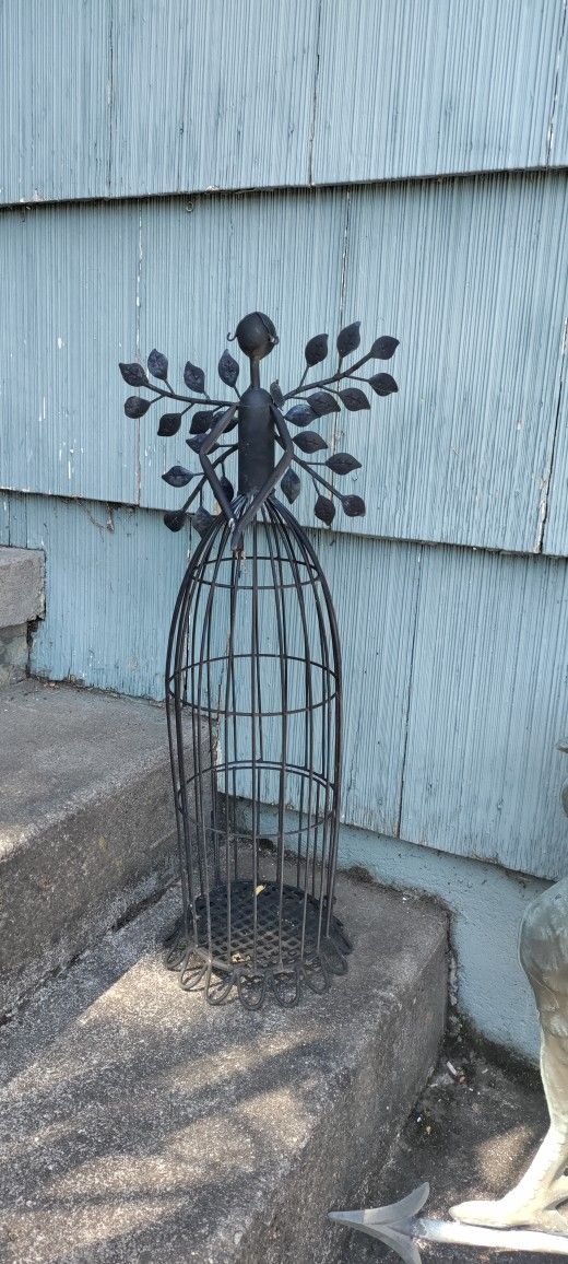 Yard Decor
