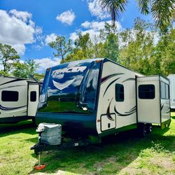 2016 Forest River Tracer – 30 ft