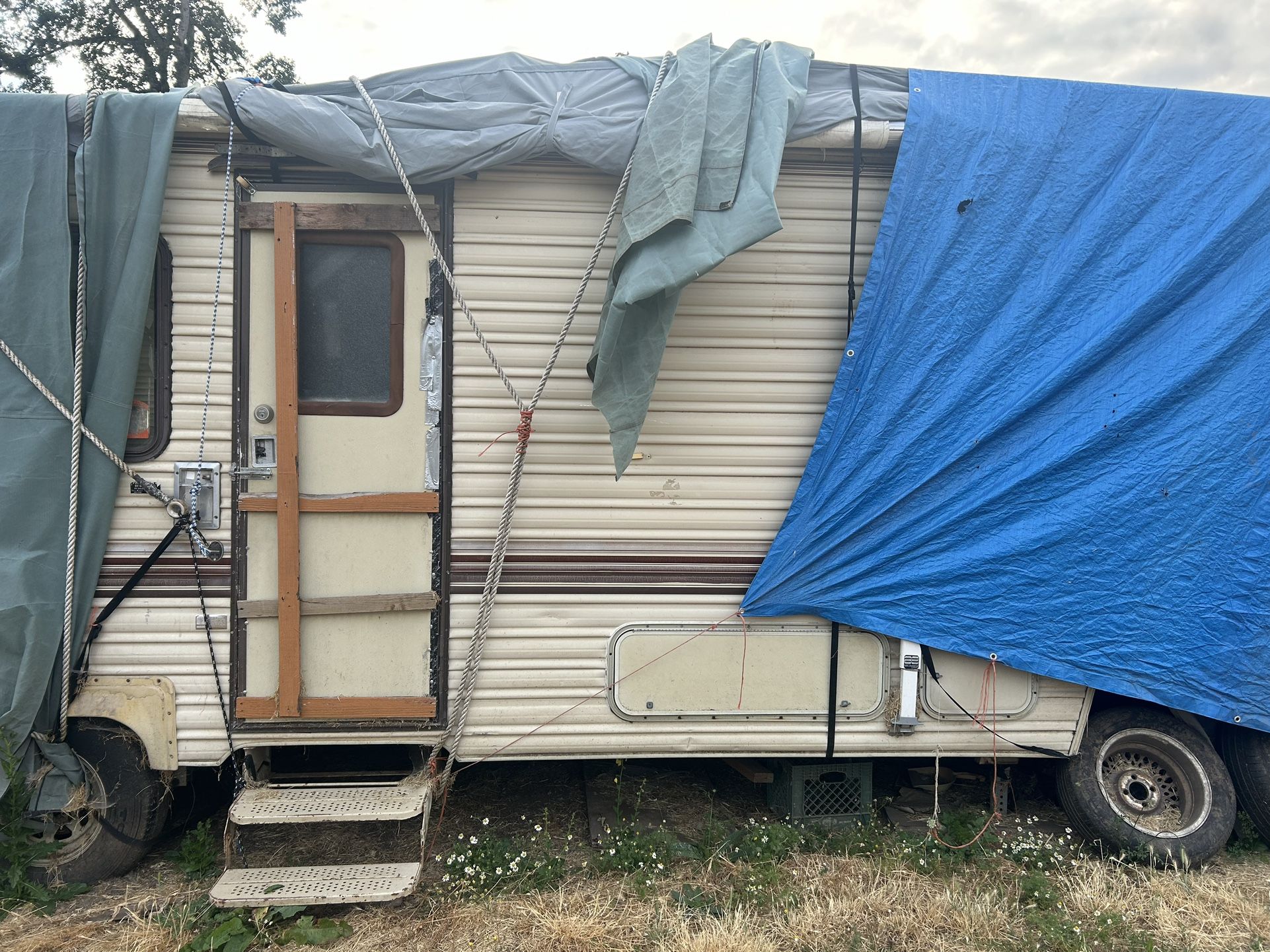 28 Ft Fifth Wheel