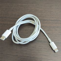 Apple connecting cable