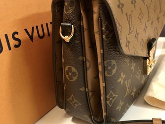 Authentic Louis Vuitton Pochette Metis Reverse for Sale in Phoenix