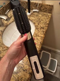 Tymo Hair dryer/straightener brush