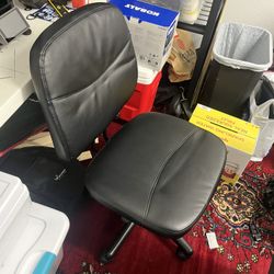 Computer chair