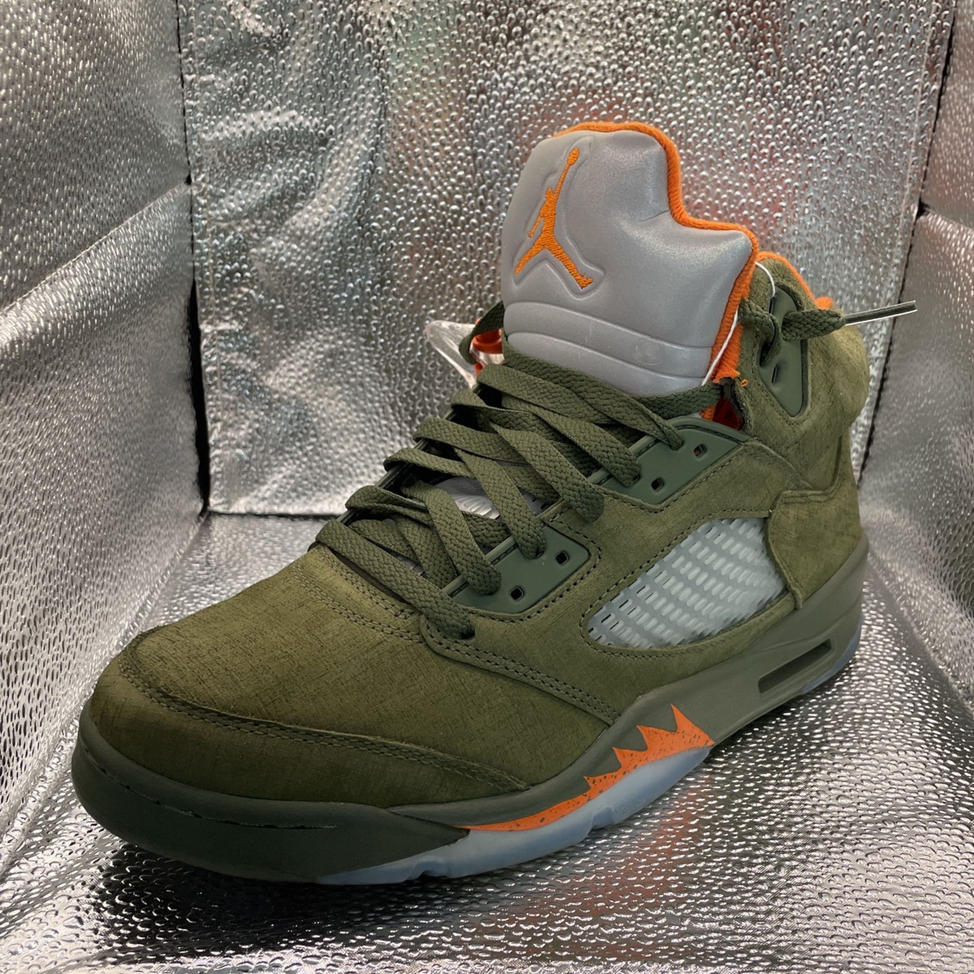 Nike Air Jordan Retro Olive 4