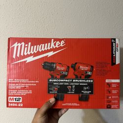 New Milwuakee M12 SubCompact Drillset!