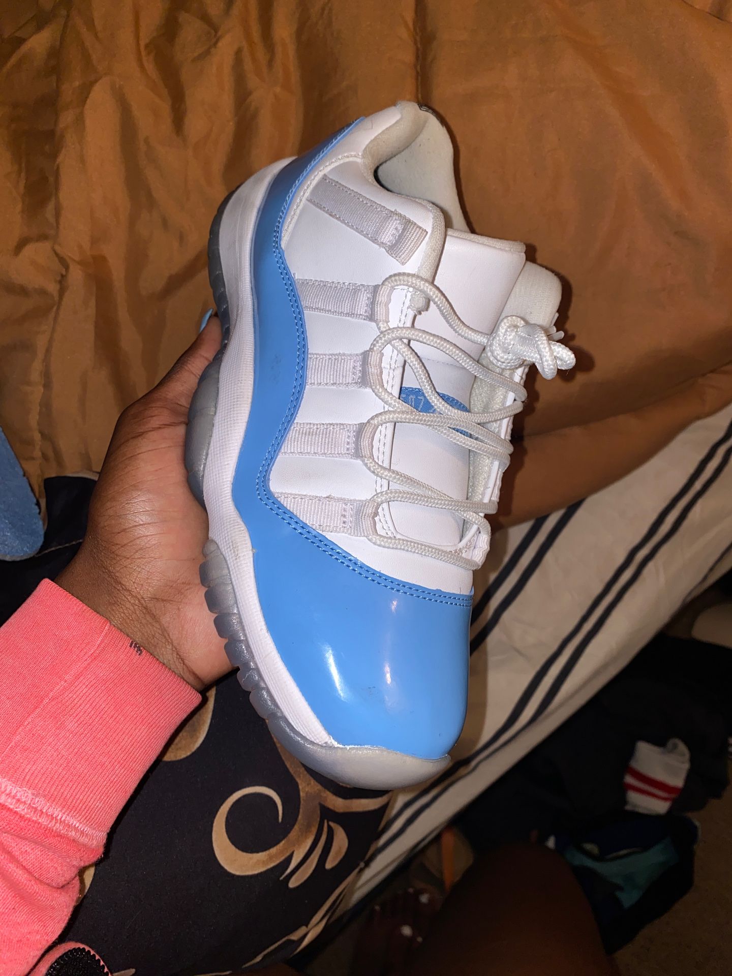 north carolina 11 lows size 6.5