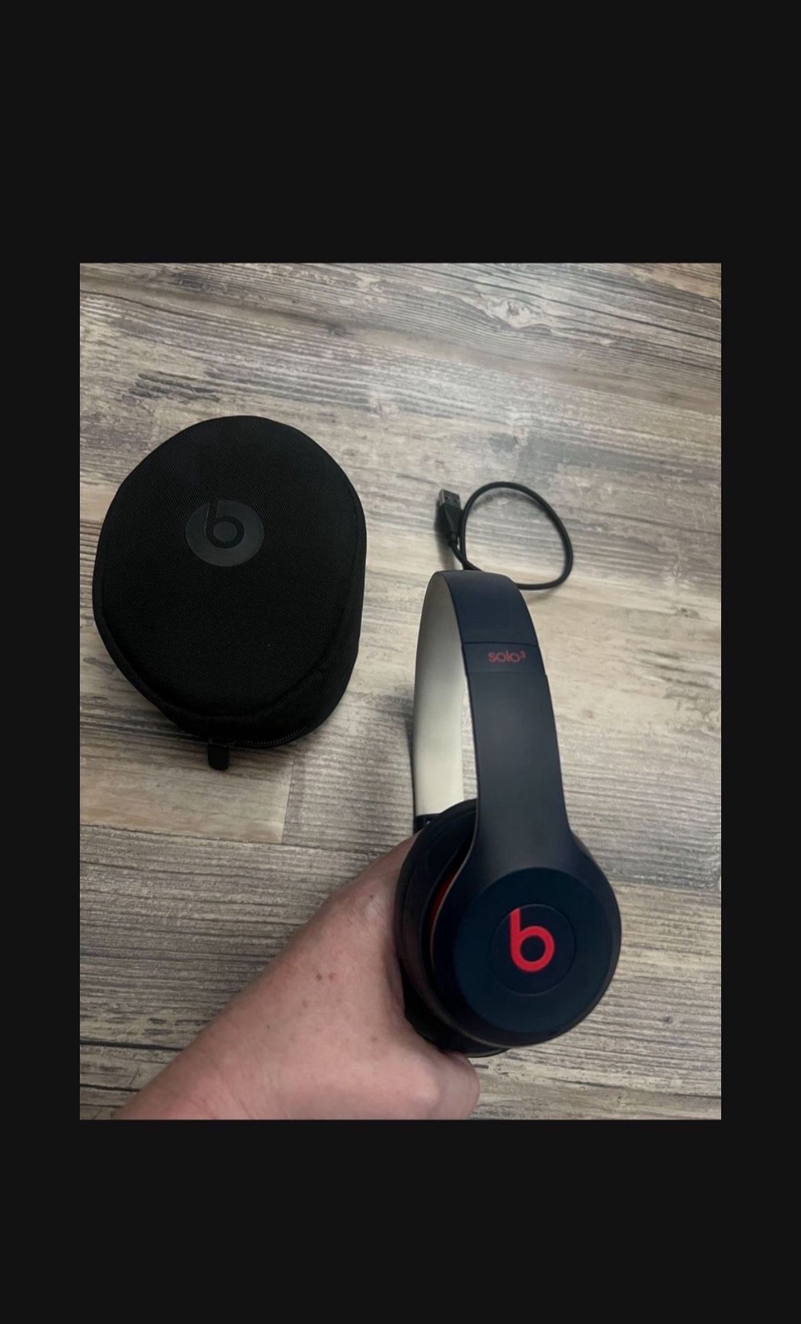 Beats Headphones Like New 