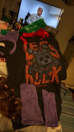 Five nights @freddies costume $10