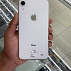 Apple iPhone XR  64 GB Factory Unlocked 