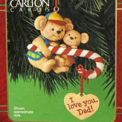 Vintage Carlton Cards HEIRLOOM COLLECTION Christmas Ornament "Dad" Dated 2001