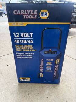 New Carlyle 12V 40/20/4 250A Wheeled Battery Charger with Engine Start Assist