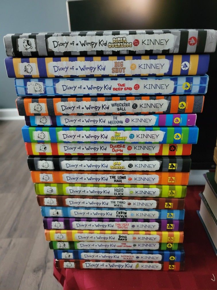 Diary Of Wimpy Kid - 17 Hard Cover Books