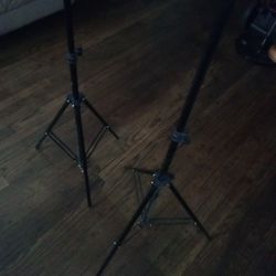 Tri Pods Telescopic Up To 6 Foot