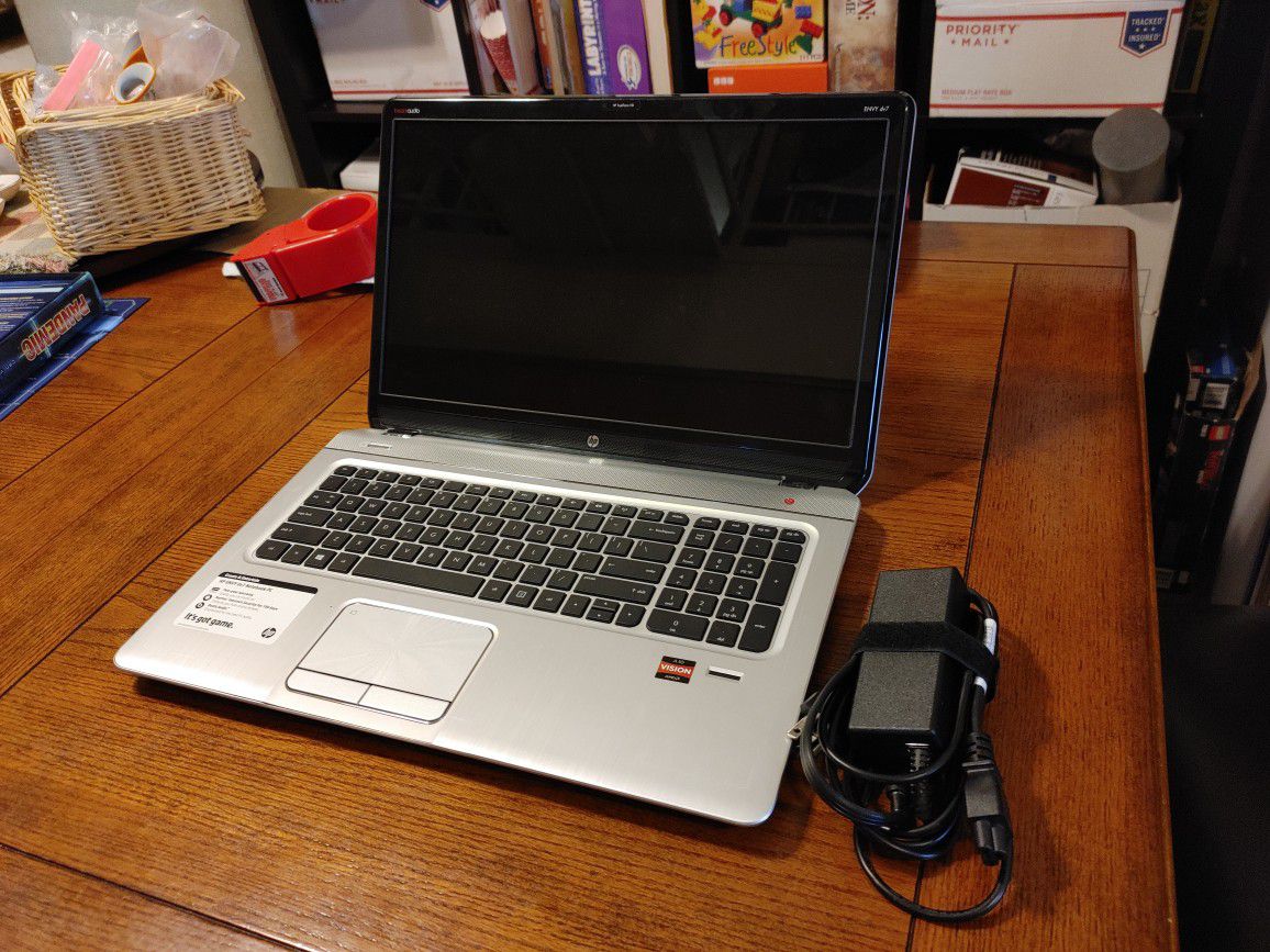 HP Envy DV7 Notebook PC with Beats Audio Win11