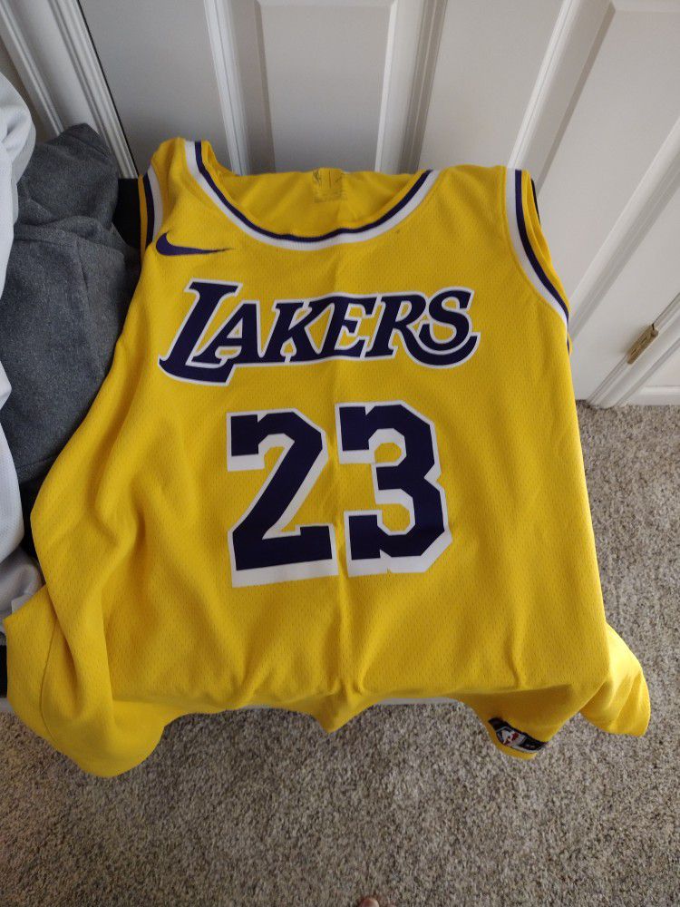 Lakers NBA jersey XXL 