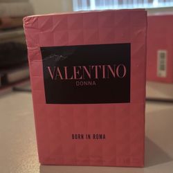 Valentino Donna Perfume 