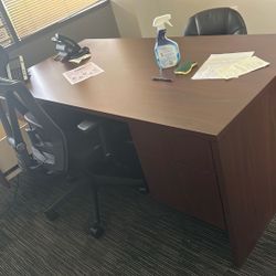 FREE OFFICE FURNITURE 