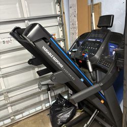 Treadmill 